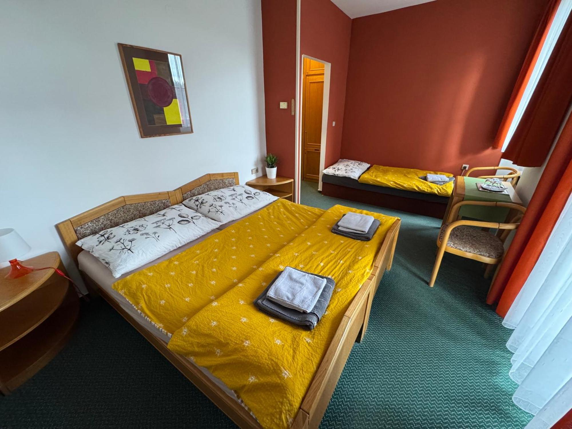 Lucni Dum Hotel Janske Lazne Room photo
