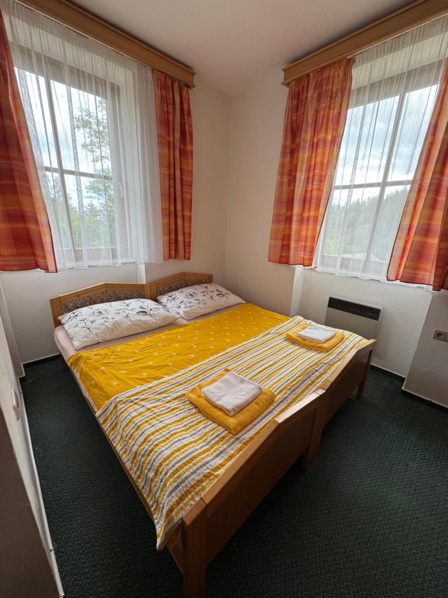 Lucni Dum Hotel Janske Lazne Room photo